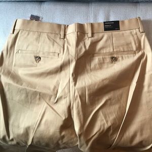 Express Producer Modern Fit Khakis 34x34